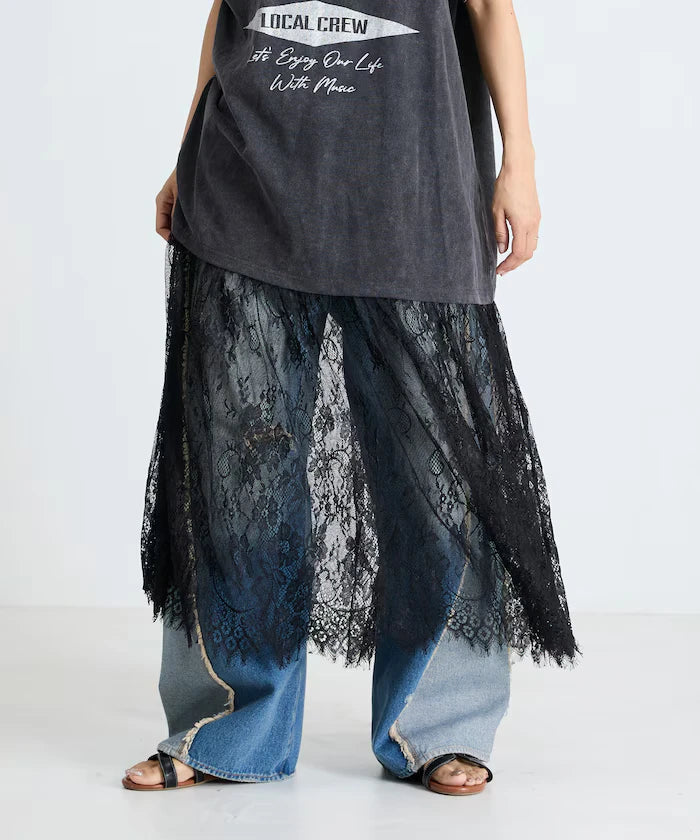 T-shirt lace docking one-piece