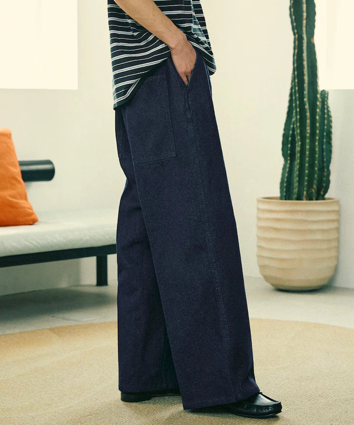 Wide Silhouette Straight Denim