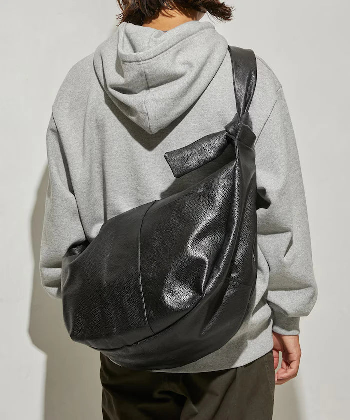 Leather Banana Big Shoulder Bag / Leather Banana Big Shoulder / Messenger Bag / Cowhide / Water-Repellent Leather