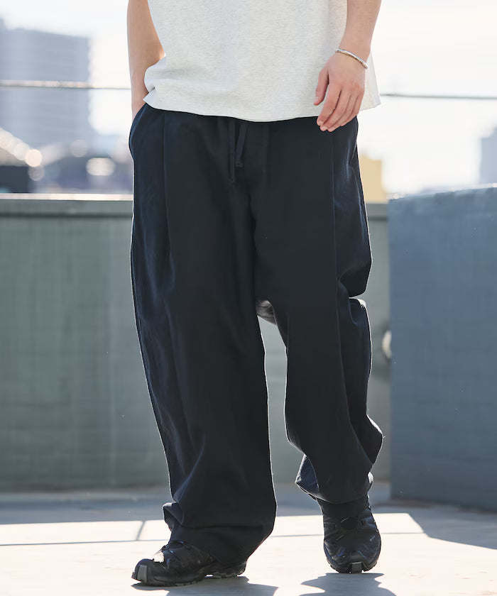 Wide Silhouette Linen Mix Tuck Easy Pants [Limited Edition]