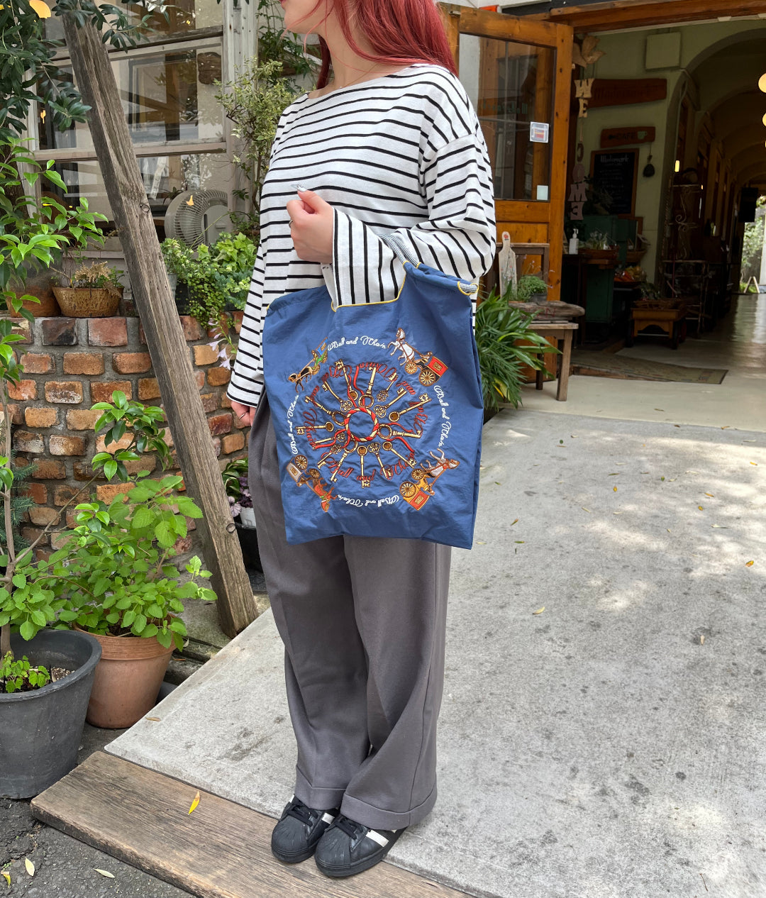 Key & Carriage #32M NAVY 301038 Kobe Limited