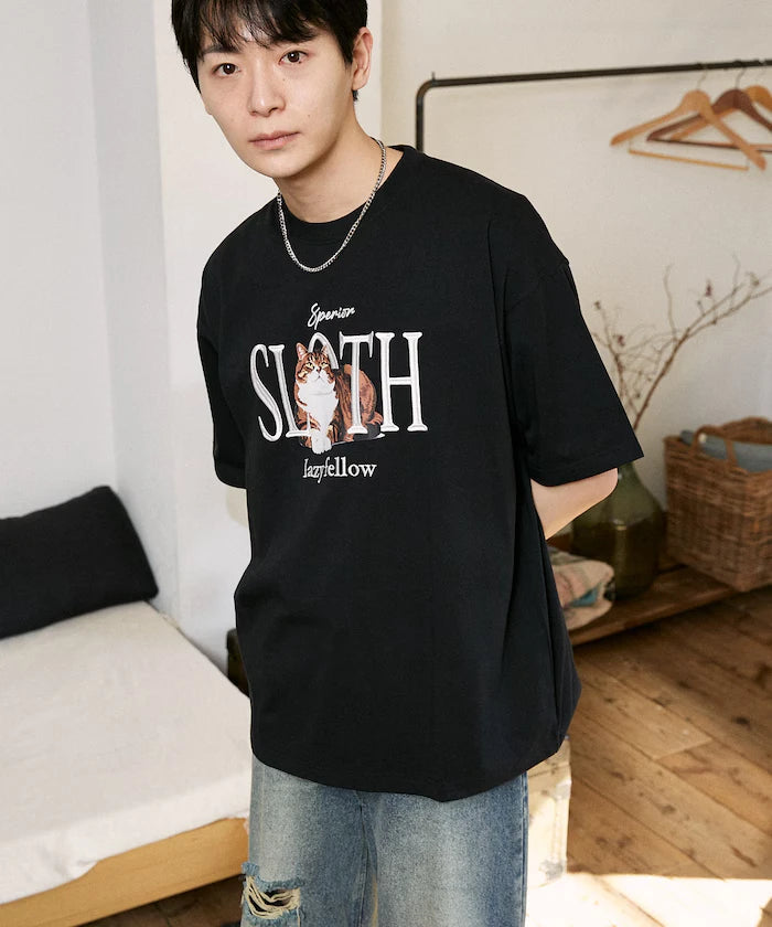 <Functional Material> SLOTH Embroidered Cat T-Shirt Limited Edition