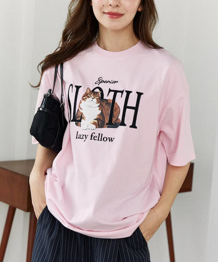 <Functional Material> SLOTH Embroidered Cat T-Shirt Limited Edition