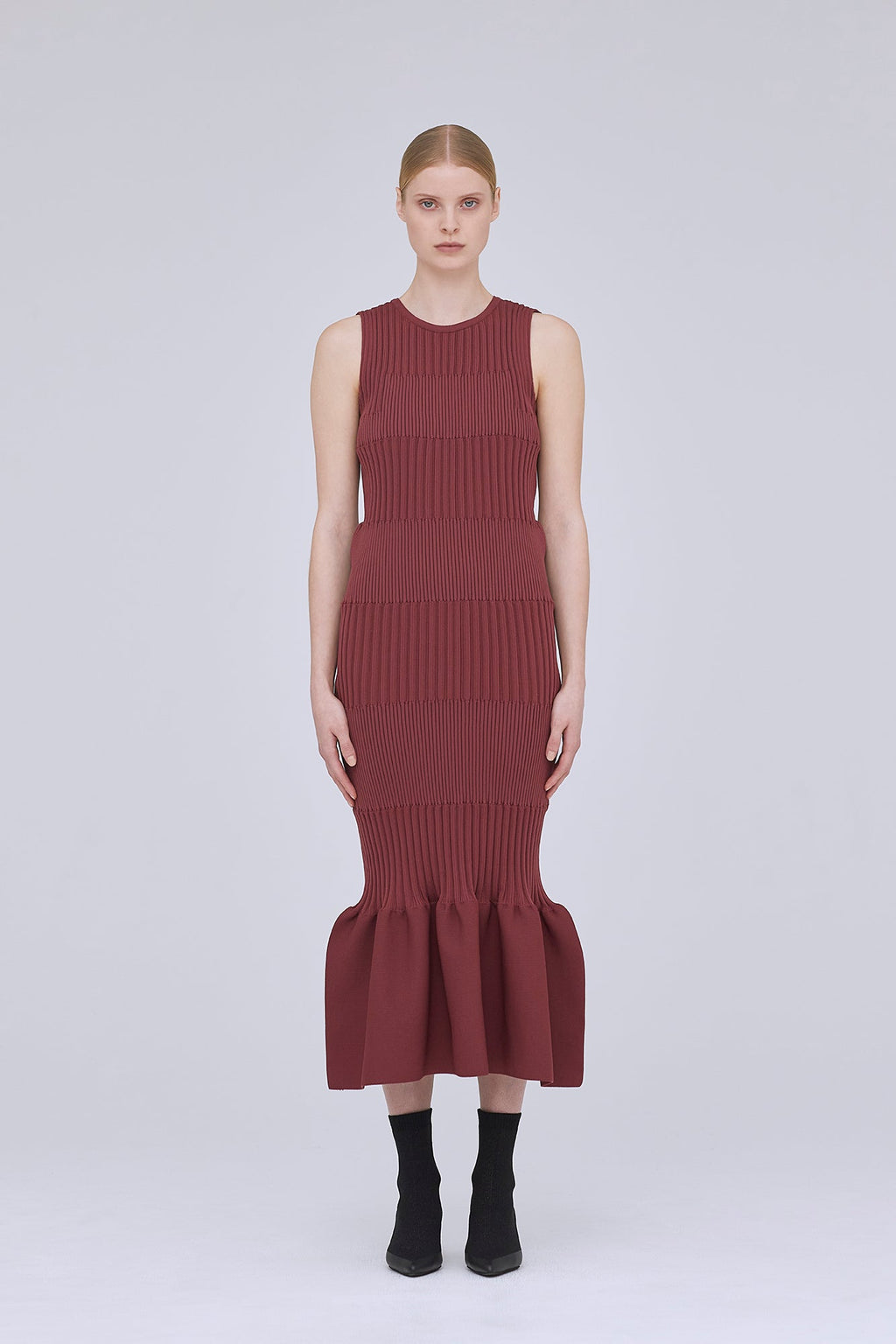 FLUTED SLEEVELESS MERMAID DRESS