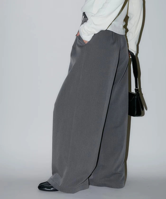 2-pleat slacks pants limited edition