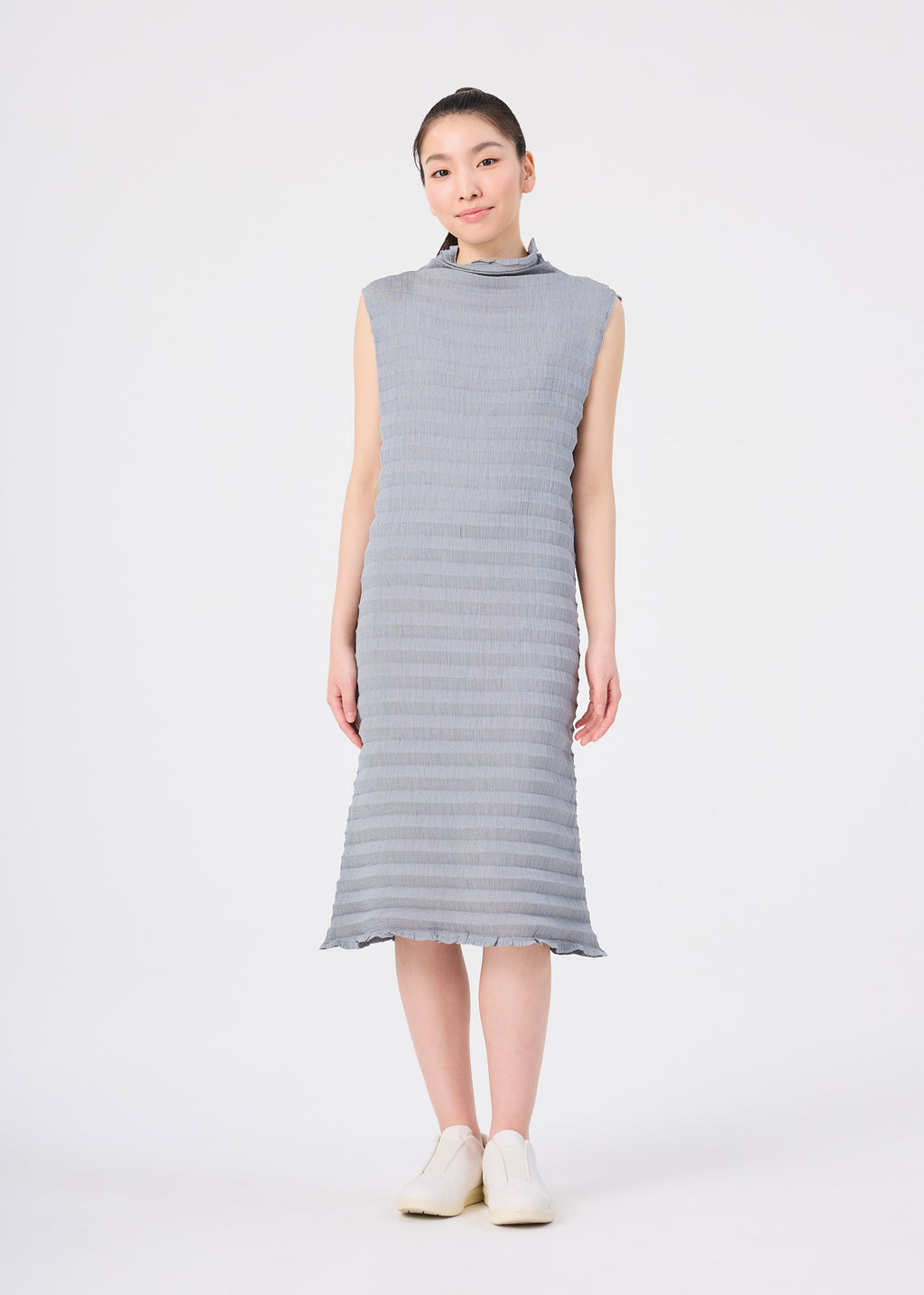 Accordion See-Through Crepe