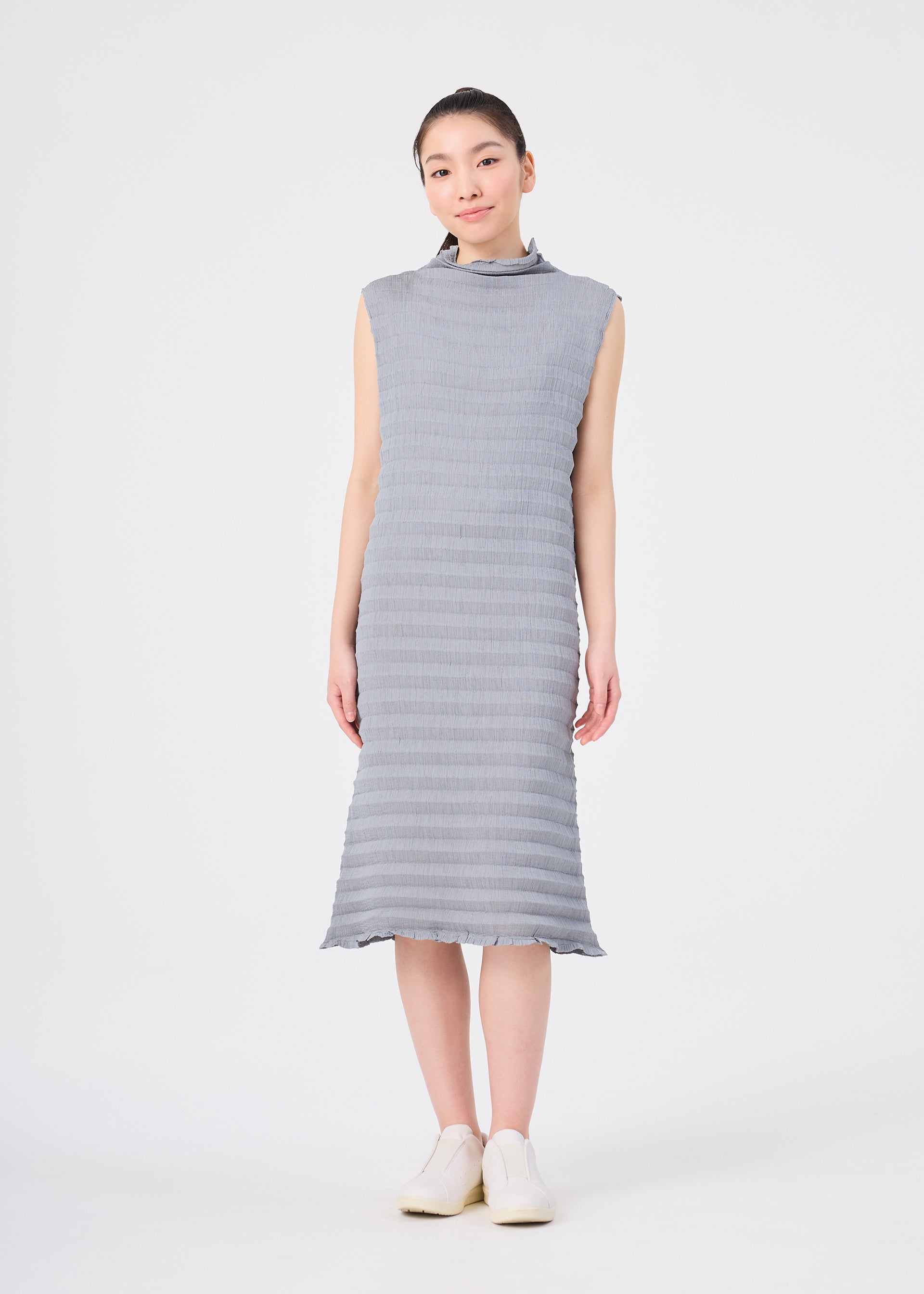 Accordion See-Through Crepe