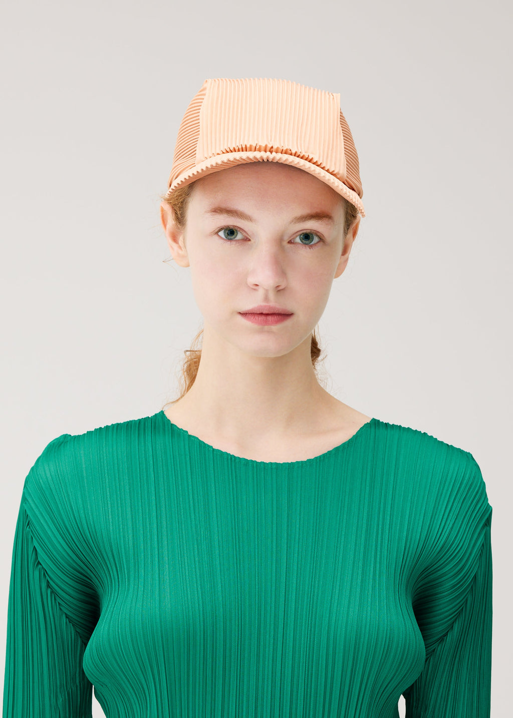 Pleats Cap