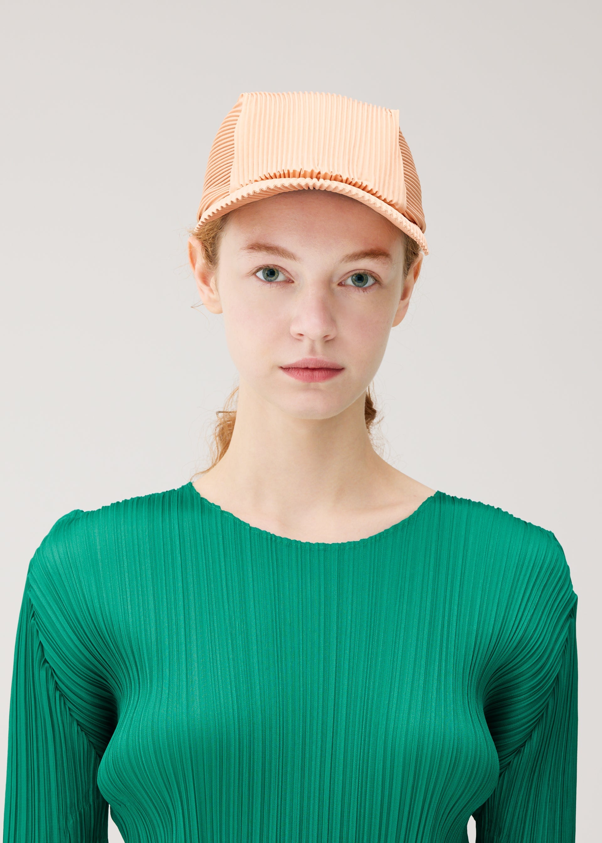 Pleats Cap