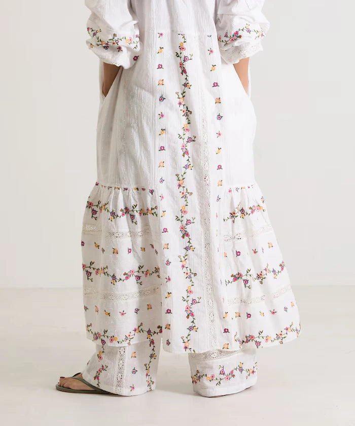 Dobby Floral Embroidery x Lace Dress