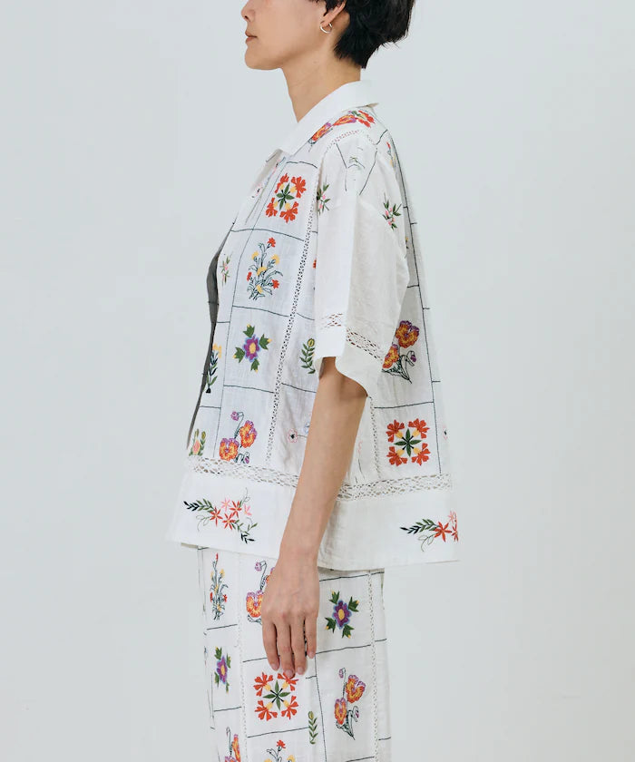 Patchwork Flower Embroidery Shirt