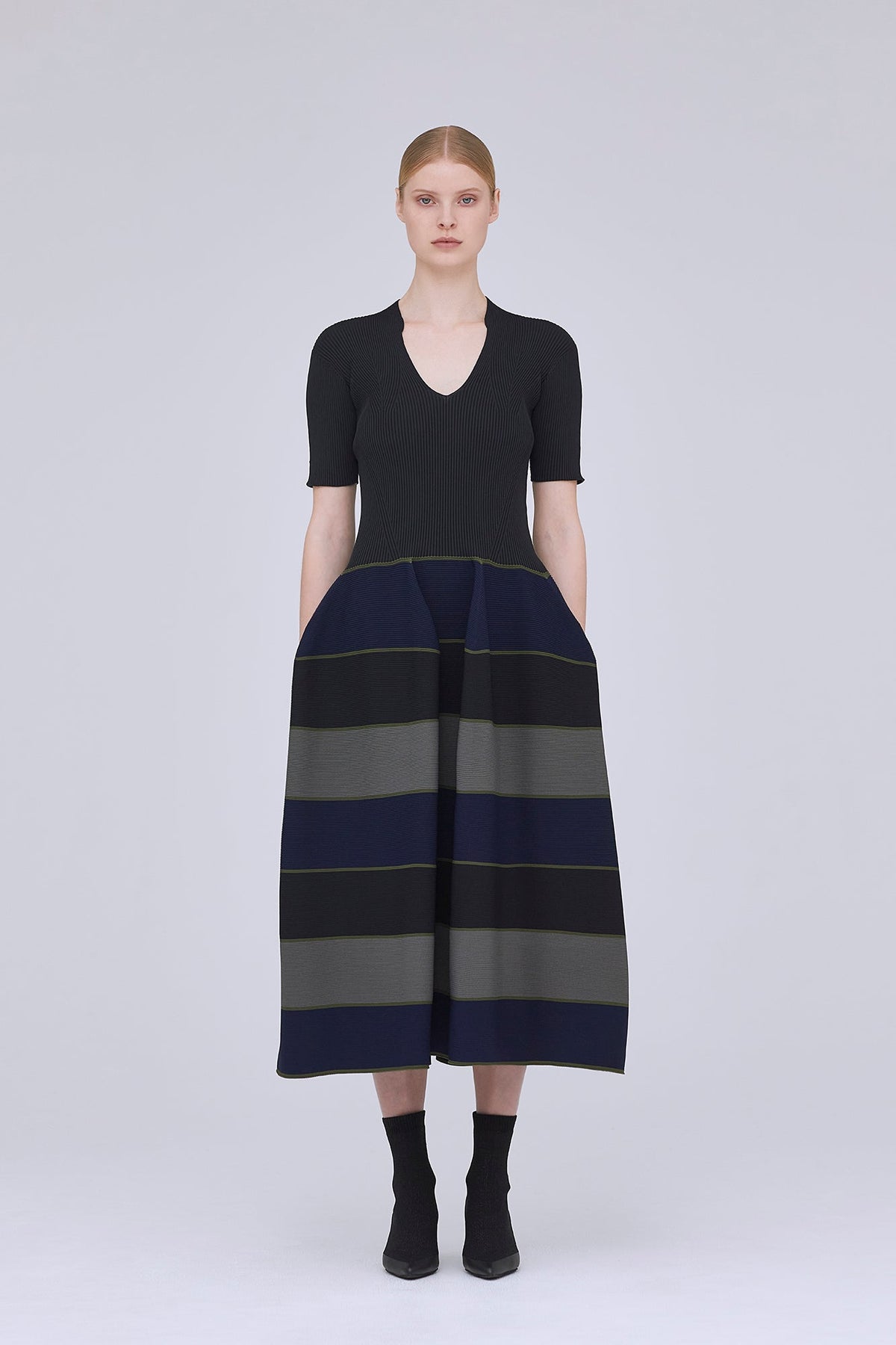 POTTERY STAND-UP COLLAR SHORT SLEEVE DRESS