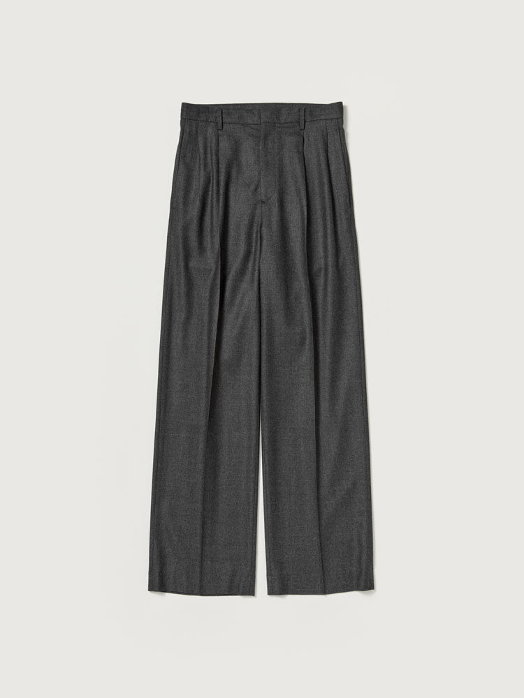 SUPER LIGHT WOOL TWO-TUCK SLACKS