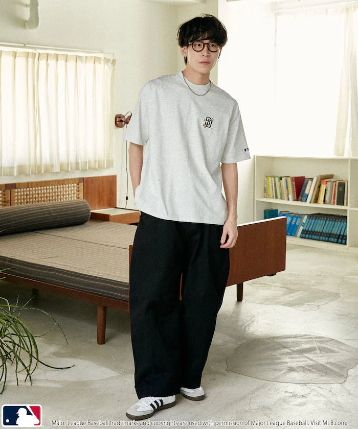 MLB One-Point Flower Embroidery T-Shirt