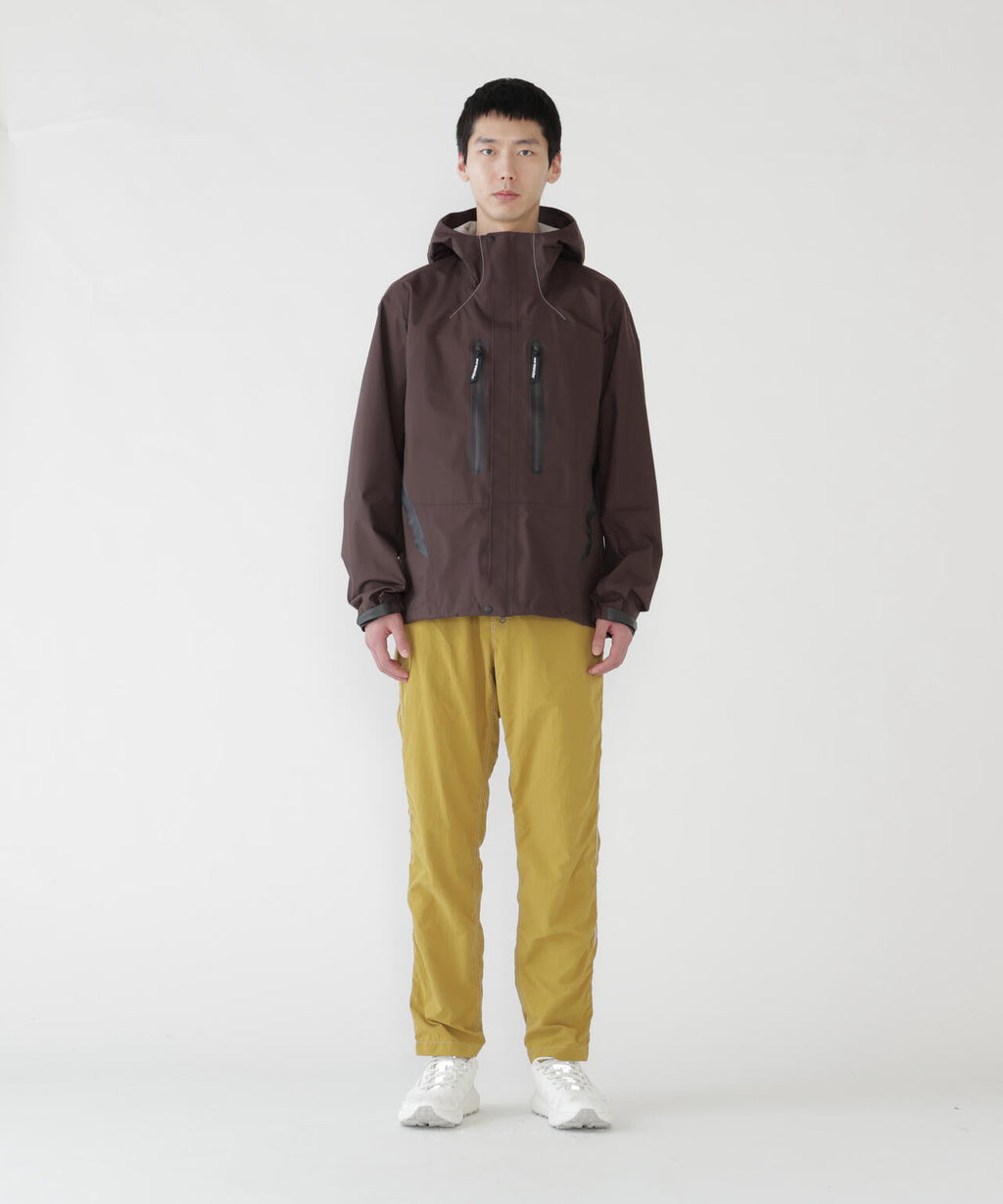 2.5L hiker rain jacket