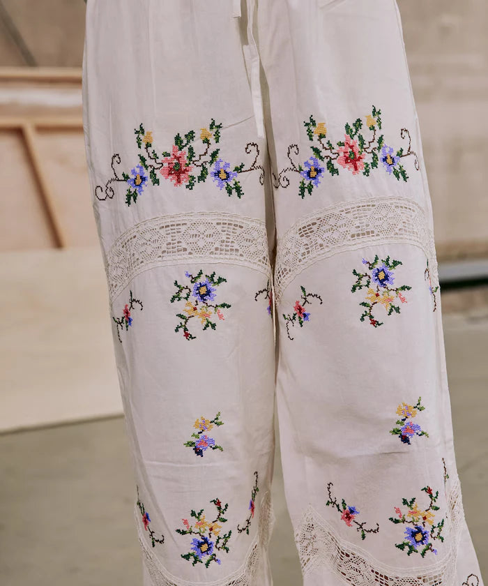 India Flower Cross Embroidery Lace Pants