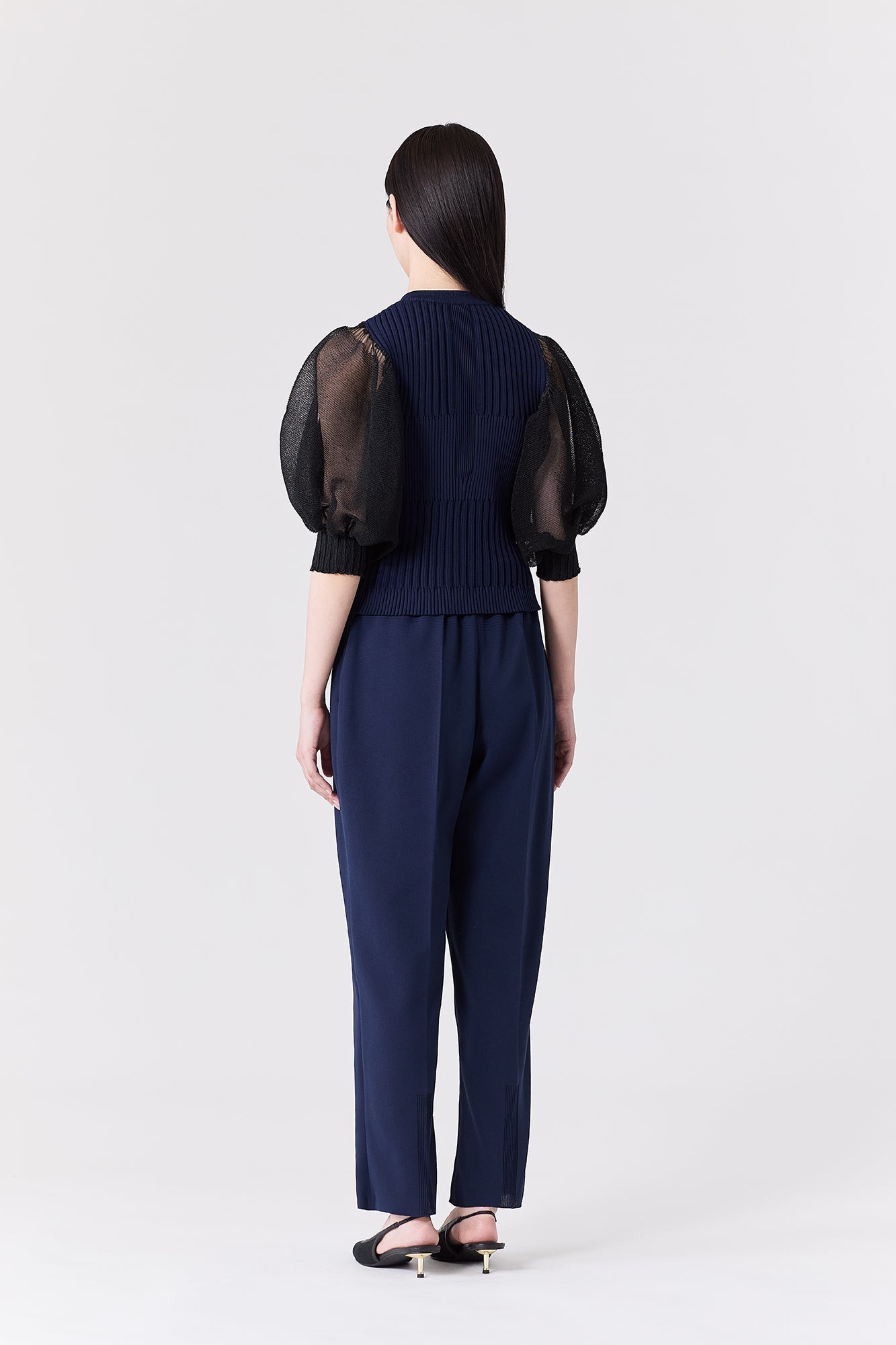 SOFT MILAN TUCK TAPERED PANTS