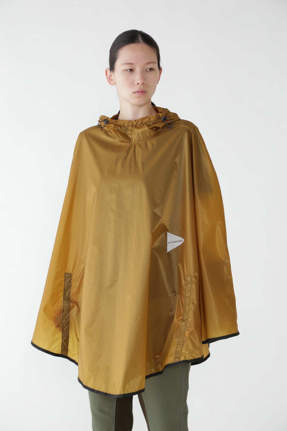 sil poncho