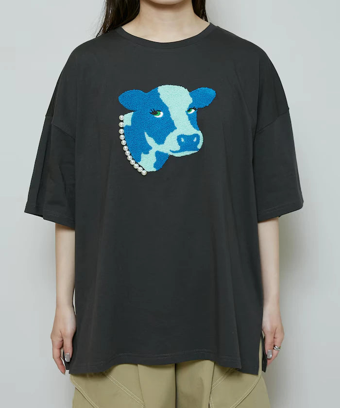 Big T-shirt with Pearl and Sagara Embroidery - Limited Edition