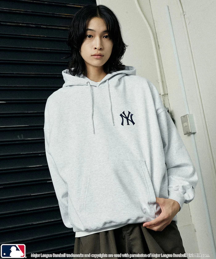 Custom Sweat Circle Logo Hoodie