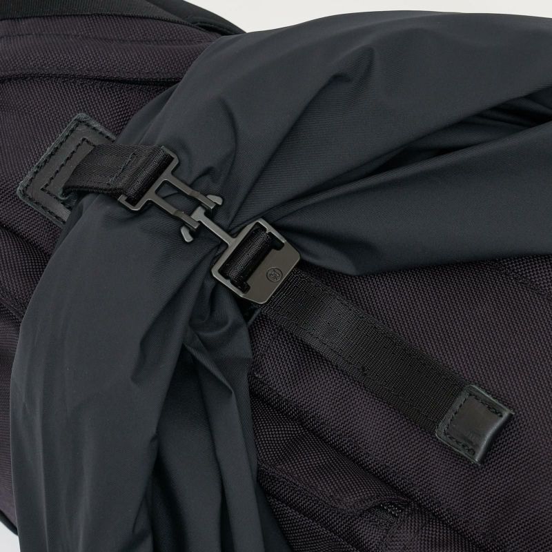 EXCLUSIVE BALLISTIC NYLON DAY PACK/BLACK