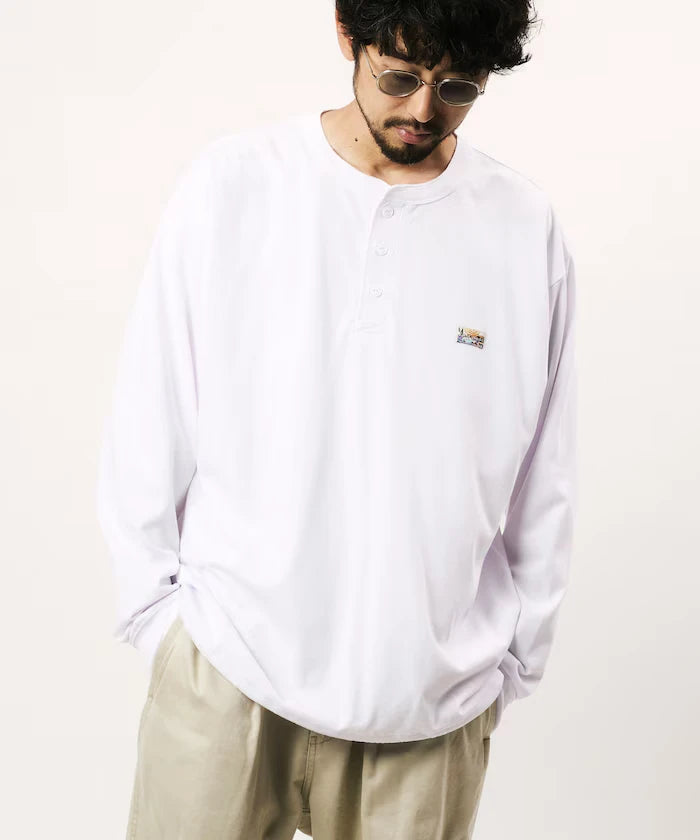 FREAK'S STORE for BEACH & FES Relax Fit One Point Logo Spindle Henley Neck Long Sleeve T-Shirt