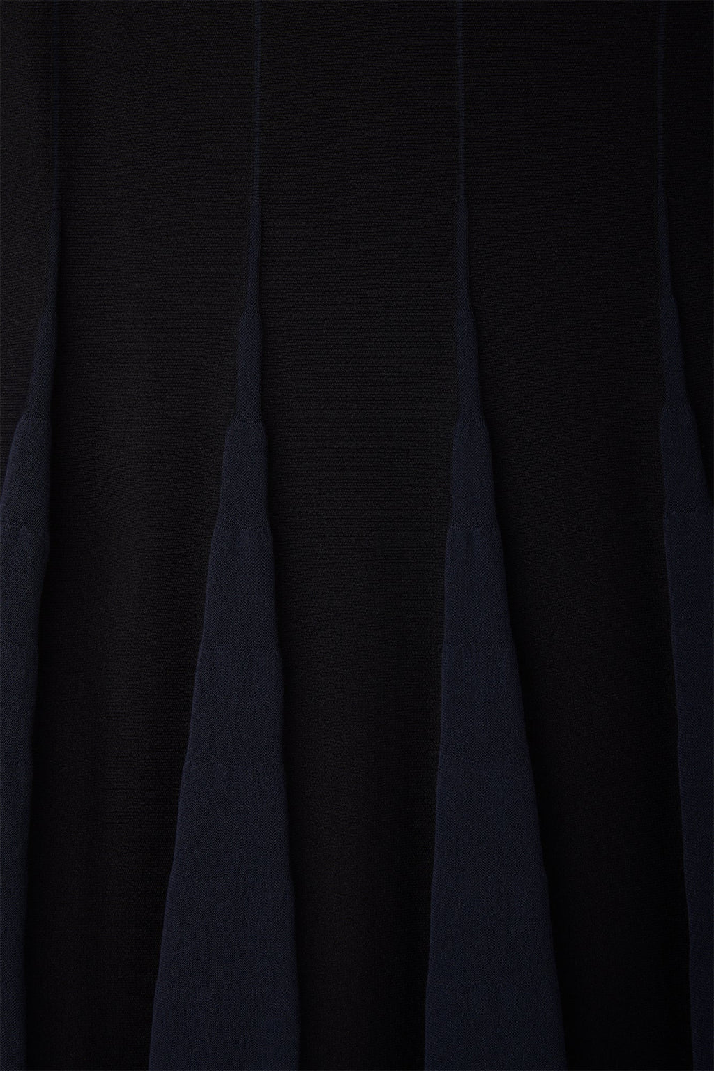 BAMBOO CONIC SLEEVELESS DRESS