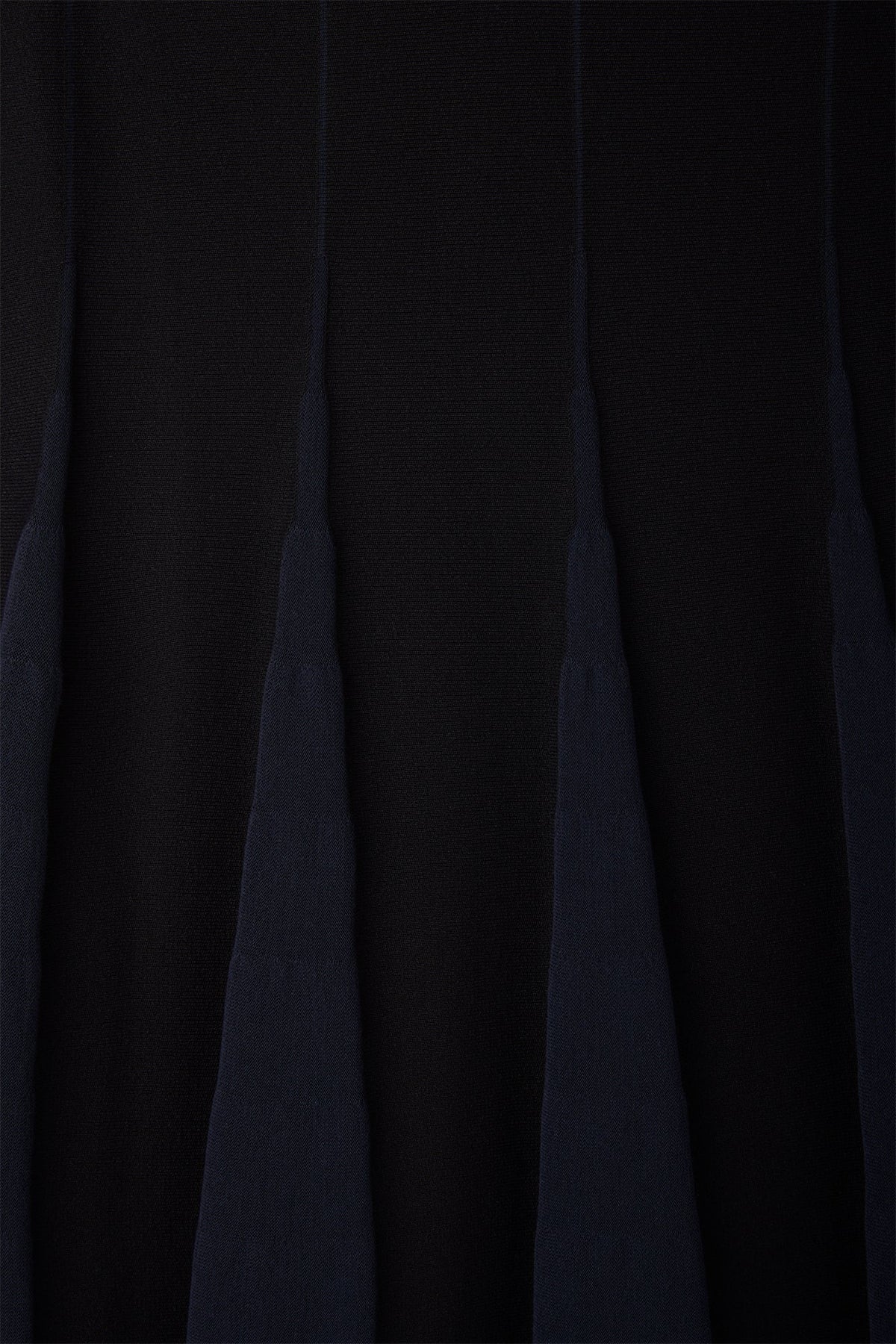 BAMBOO CONIC SLEEVELESS DRESS