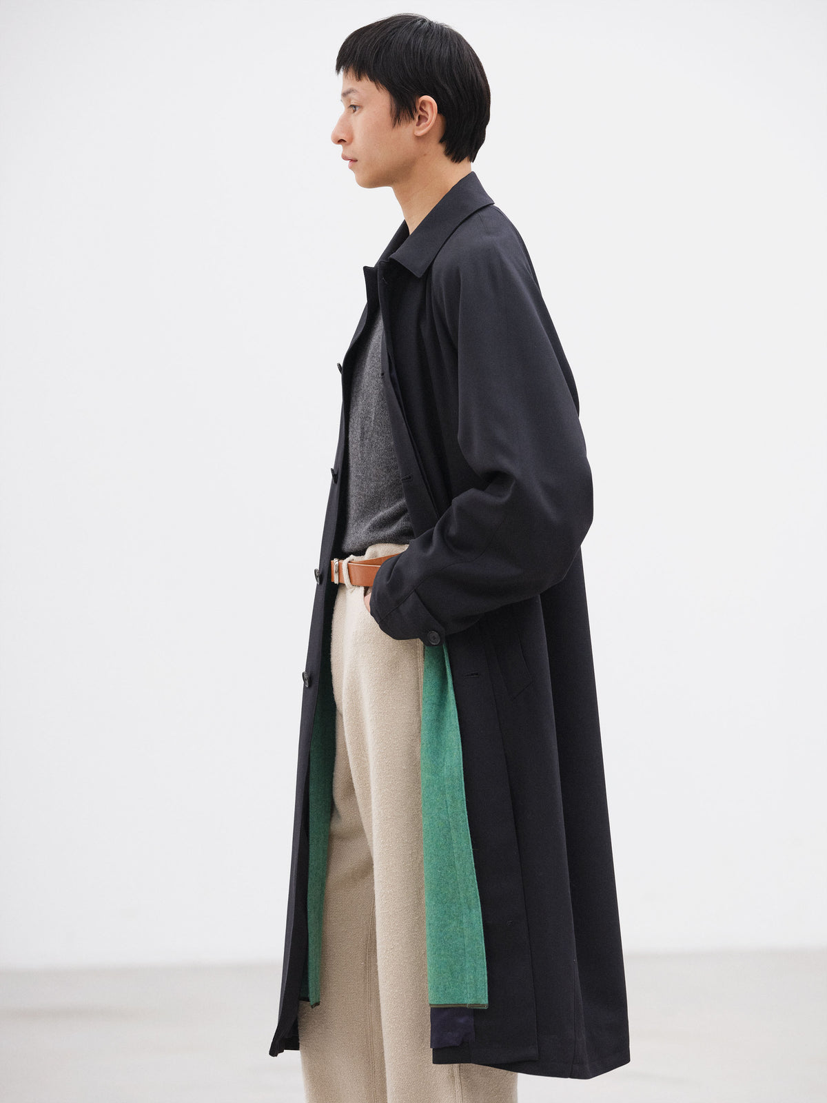 ULTRA FINE WOOL TWILL WOOL-LINED COAT