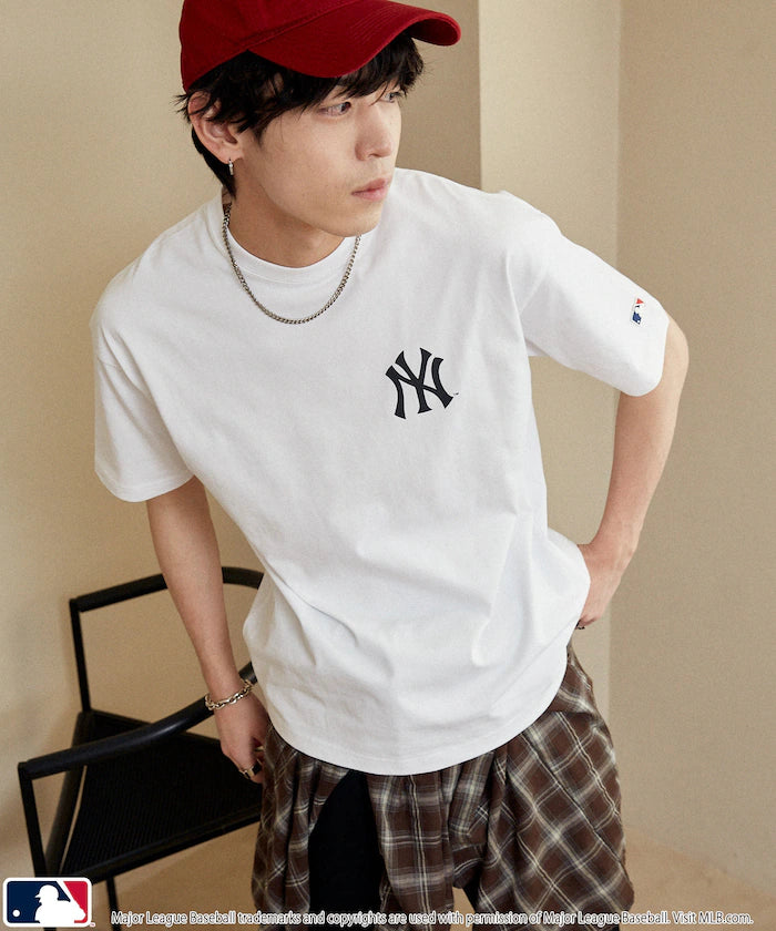 MLB Typography Logo T-Shirt