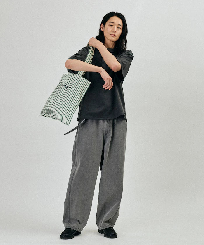 Box Silhouette Contrast Ladder Stitch Crew Neck T-Shirt