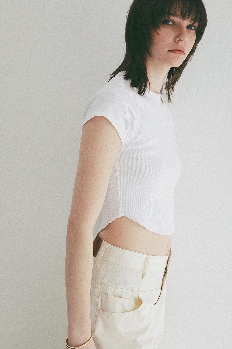 ROUND HEM SHORT SLEEVE TOPS