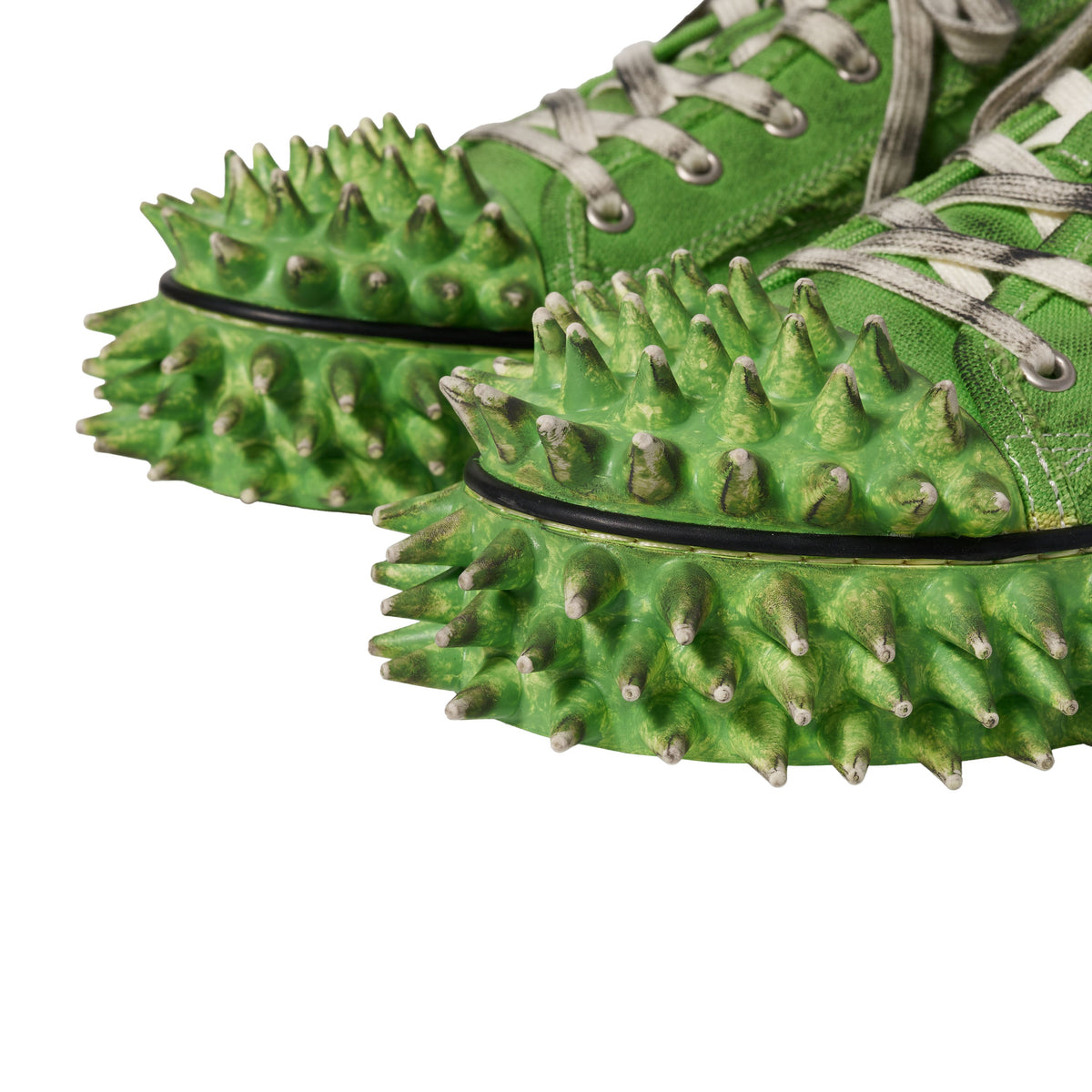 DIRTY SPIKE TOE　CAP CANVAS SNEAKER