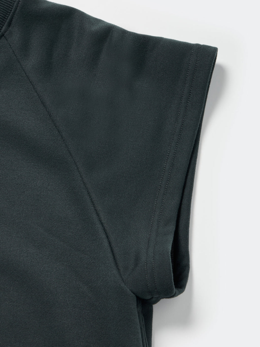 W's TECH SWEAT MOCKNECK