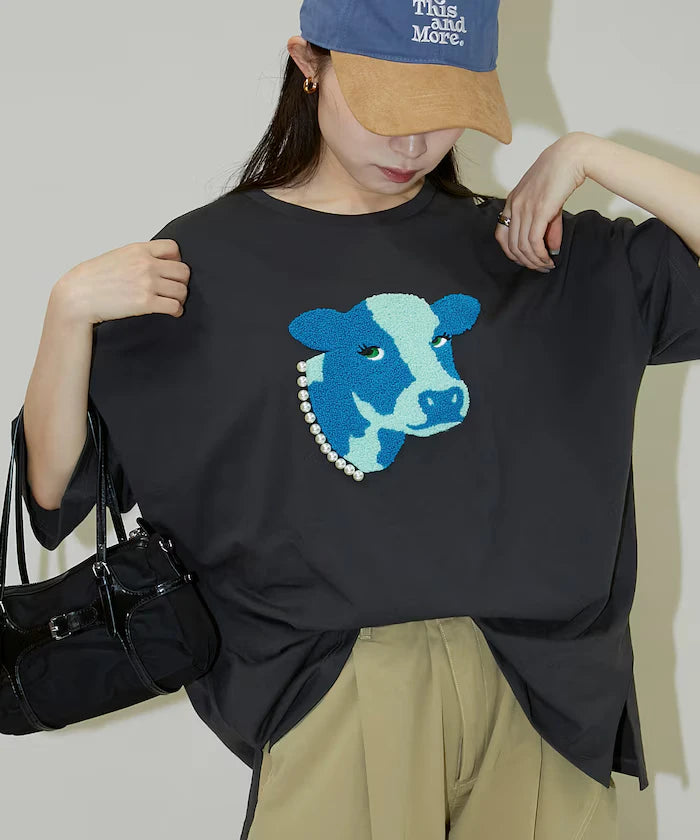 Big T-shirt with Pearl and Sagara Embroidery - Limited Edition