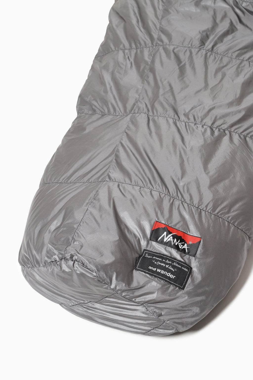NANGA × and wander sleeping bag 500