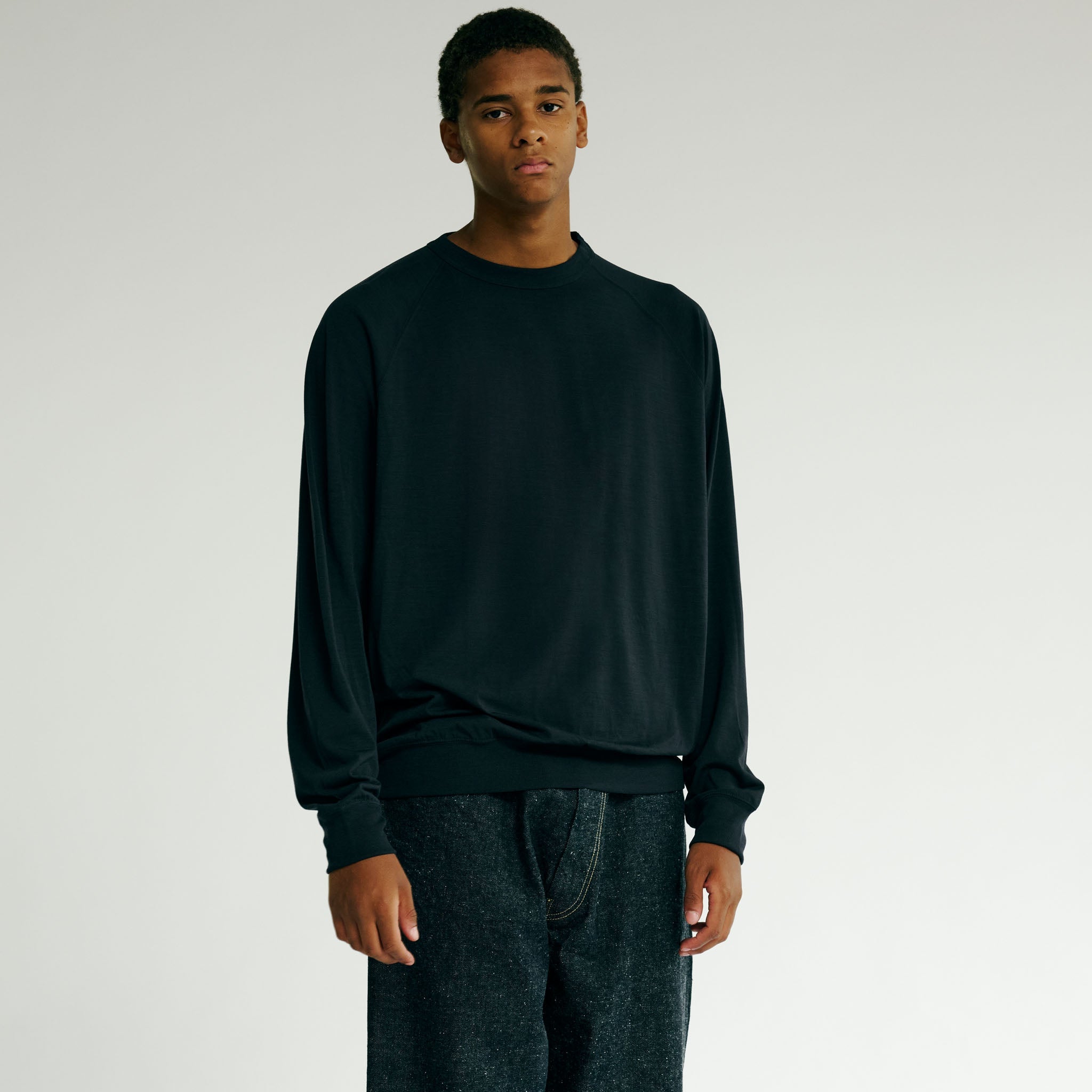 GL69486 / 1/48 SUMMER WOOL RAGLAN CREW NECK SHIRT