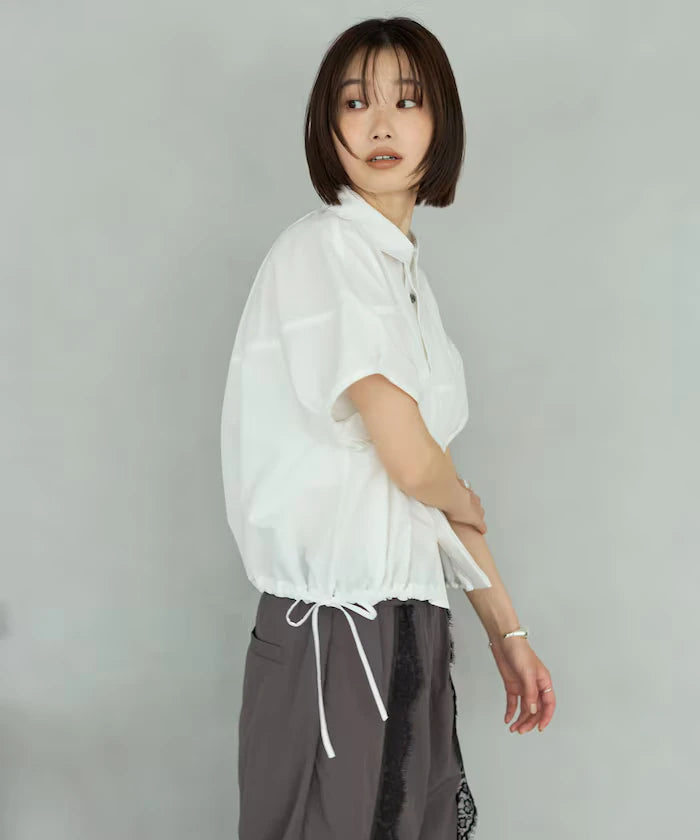 Switch Short Sleeve Hem Code Blouse