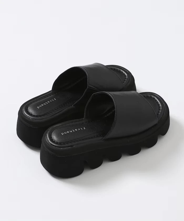 Volume Curved Sole Leatherette Covered Sandal