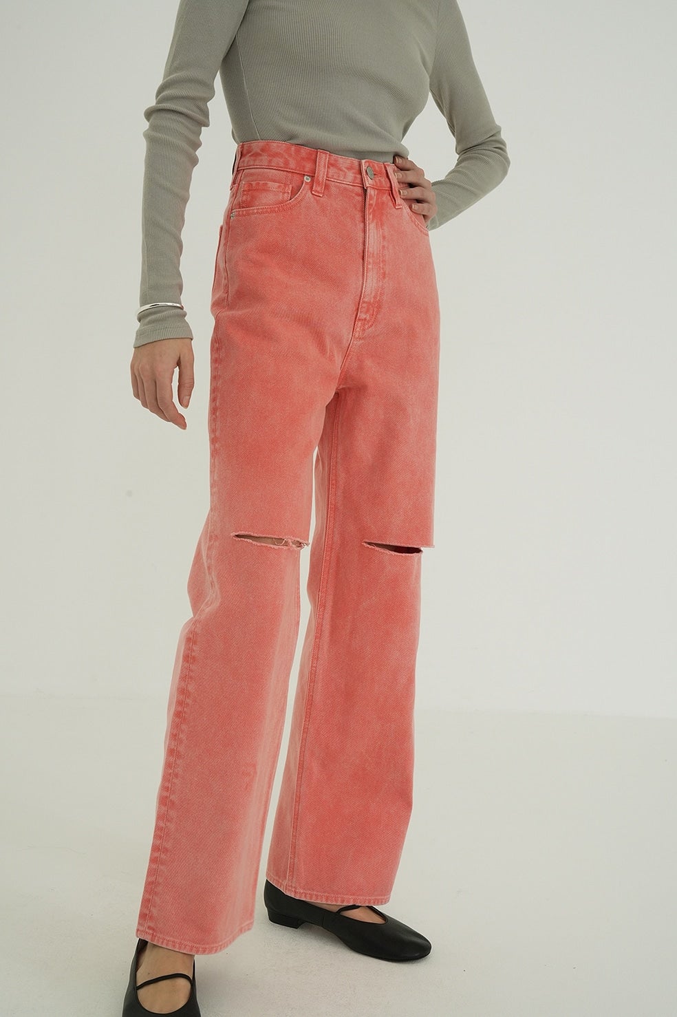 SLASH CUT DENIM PANTS