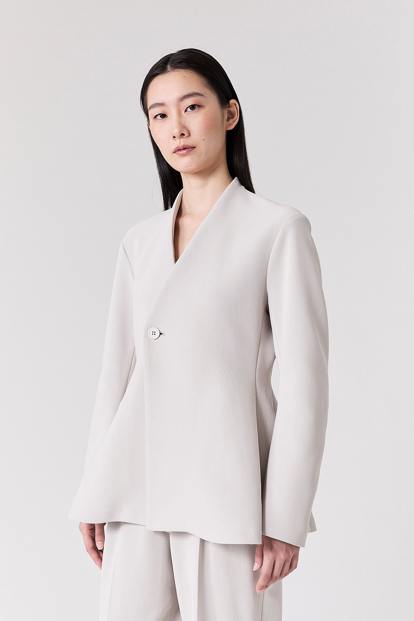 MILAN COLLARLESS FLARE JACKET