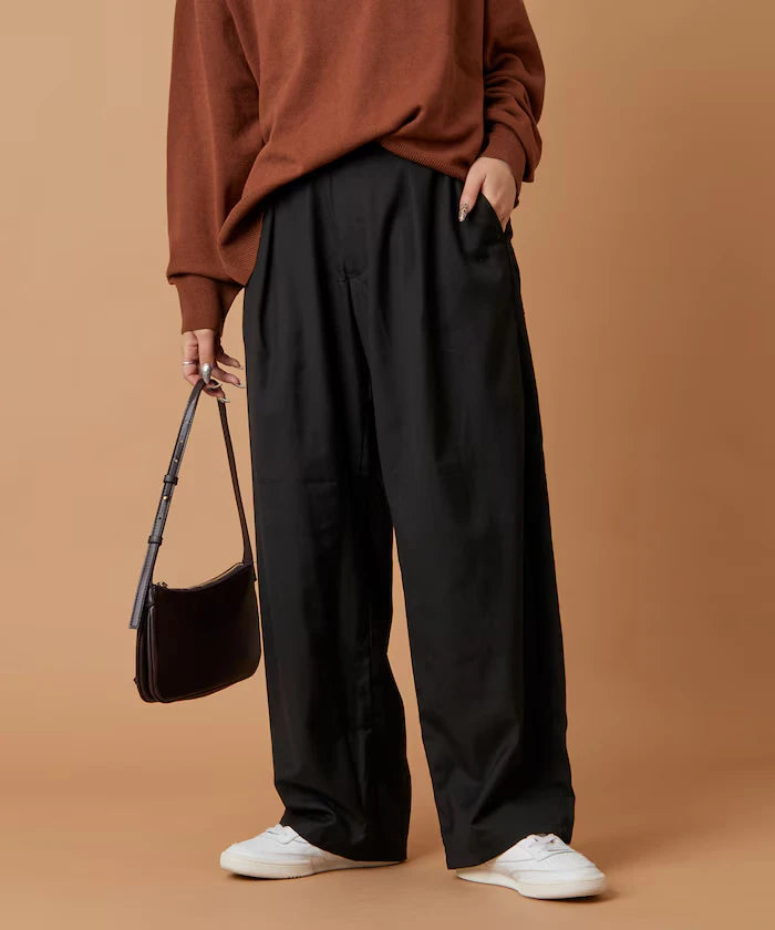 Wide Silhouette Barrel Leg Slacks Pants