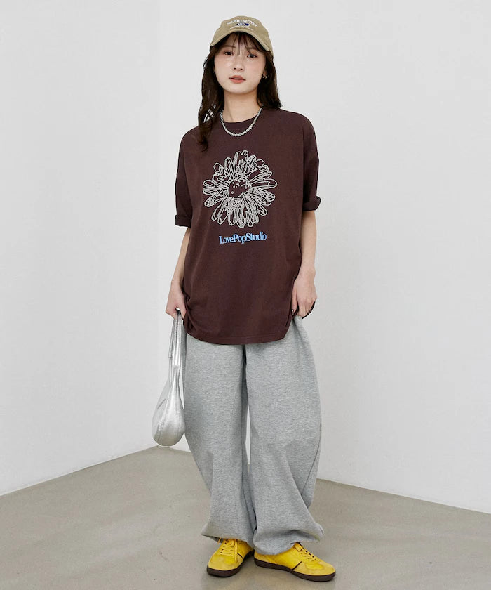 Love Pop Studio Flower Embroidery T-Shirt