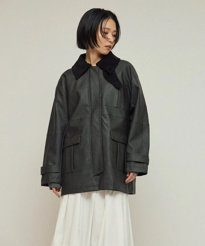Oversized Crush Leatherette Jacket / Collar Corduroy