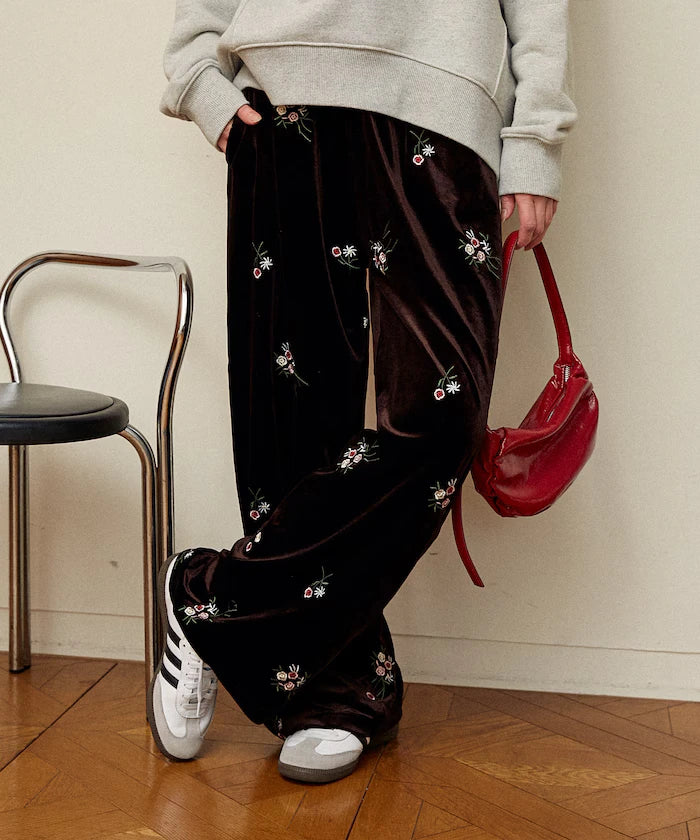 Flower Embroidery Velvet Easy Pants Limited Edition