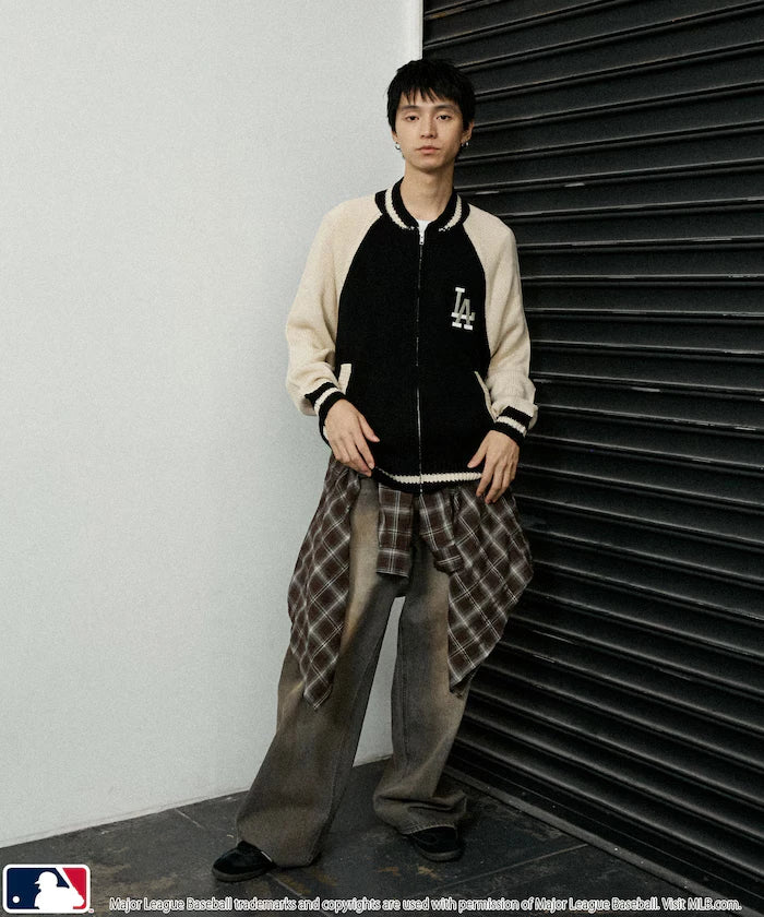 Custom ZIP KNIT CARDIGAN