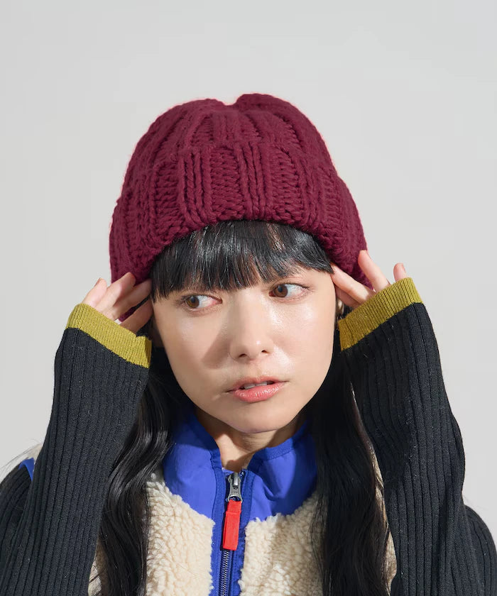 Thick-knit beanie