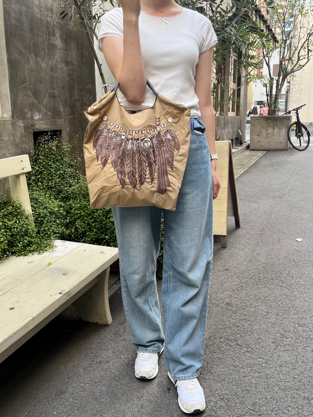 San Feather(m#108tan-333011)