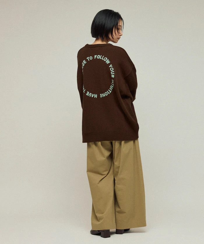 Sweat-like Lettered Knit / Jacquard Knit