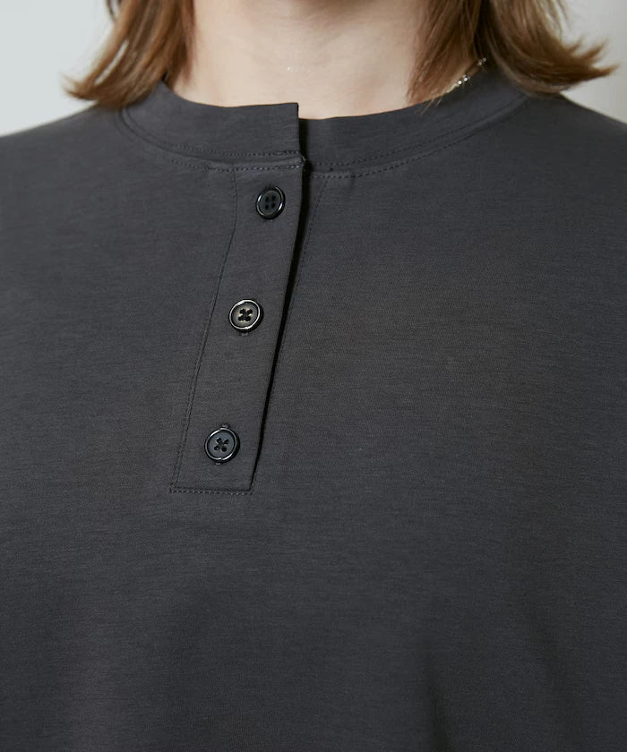 <contact cool> Cool Ponte Henry Neck T-Shirt Limited Release